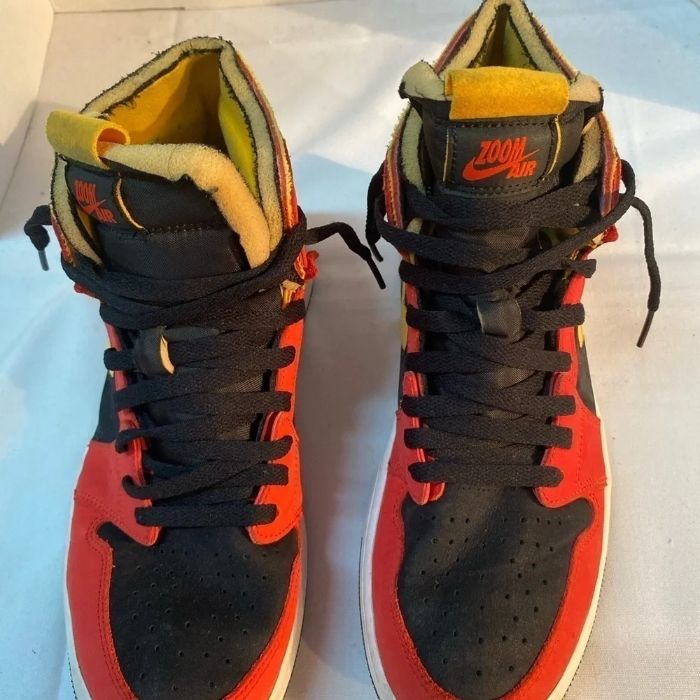 Air Jordan 1 Zoom Air CMFT Chili Red Shoe size 10
